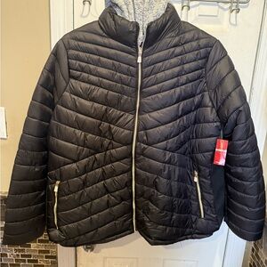 Avenue Black Puffer Jacket with Gold Accents Size 18/20